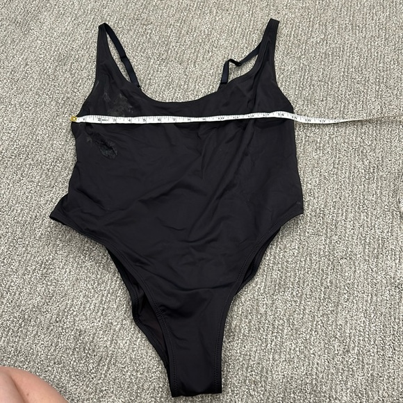 SKIMS Women's Signature Swim Scoop Neck One Piece Size 2X In Onyx - Picture 5 of 13